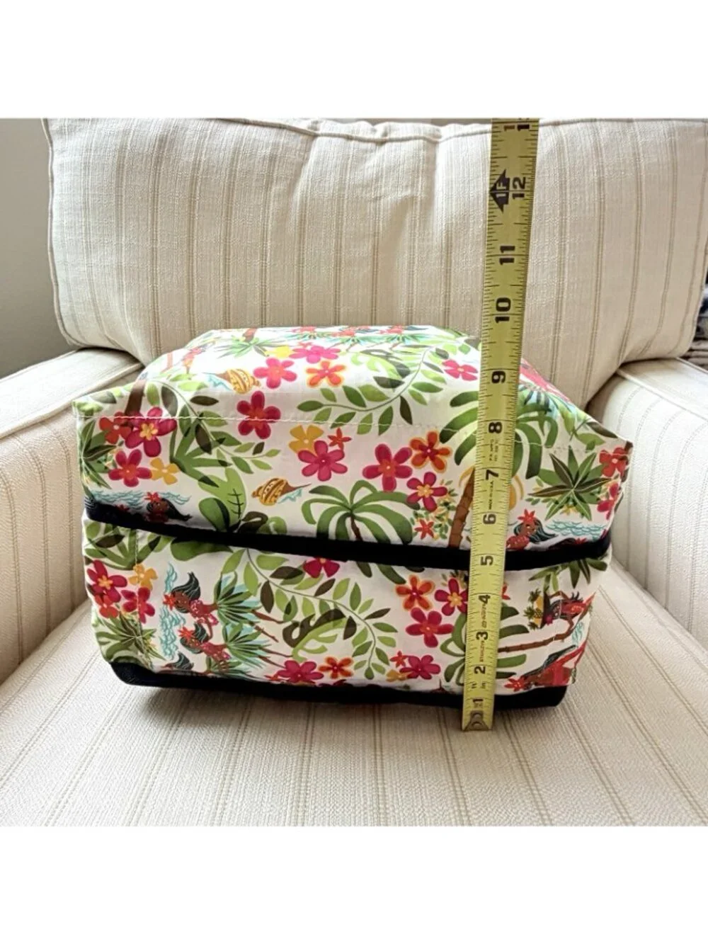 LeSportsac Backpack Sweet Wahine Hawaii Exclusive Limited Edition Hula Girl